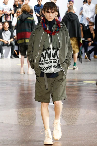 Look 34